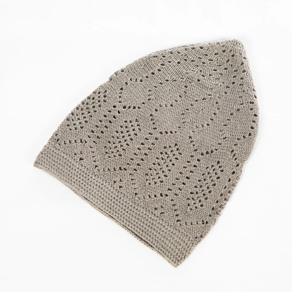 Gris Bonnet de Prière Islamique en Maille Crochet – Calot Crâne Été